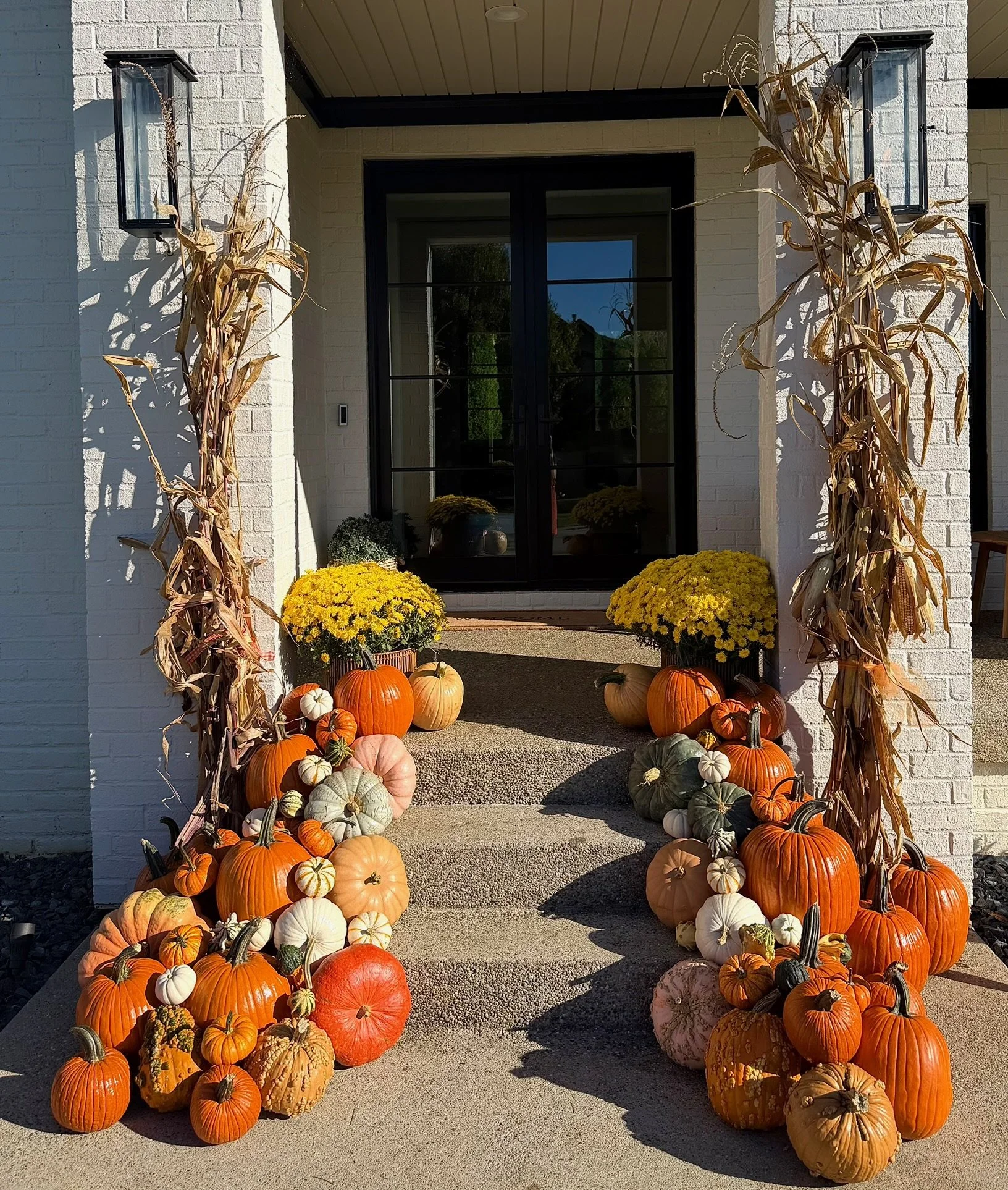 Pumpkin Porch Decorating Louisville KY | Holiday Charm