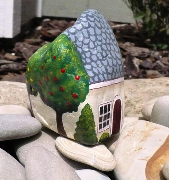 Rock Painting Ideas, Little Houses for Miniature Garden Design