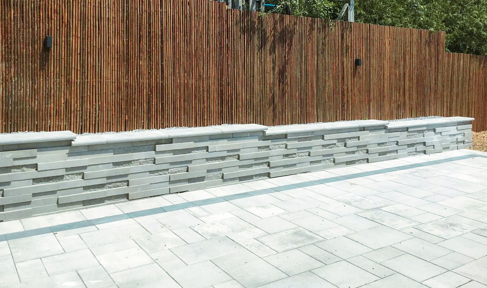Stone Wall: How to Build One in Your Canadian Backyard | Reno Quotes