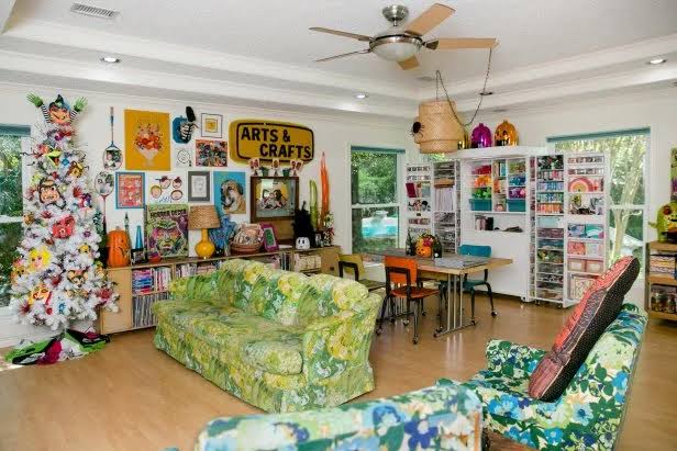 Take a Halloween Home Tour With Jennifer Perkins | HGTV