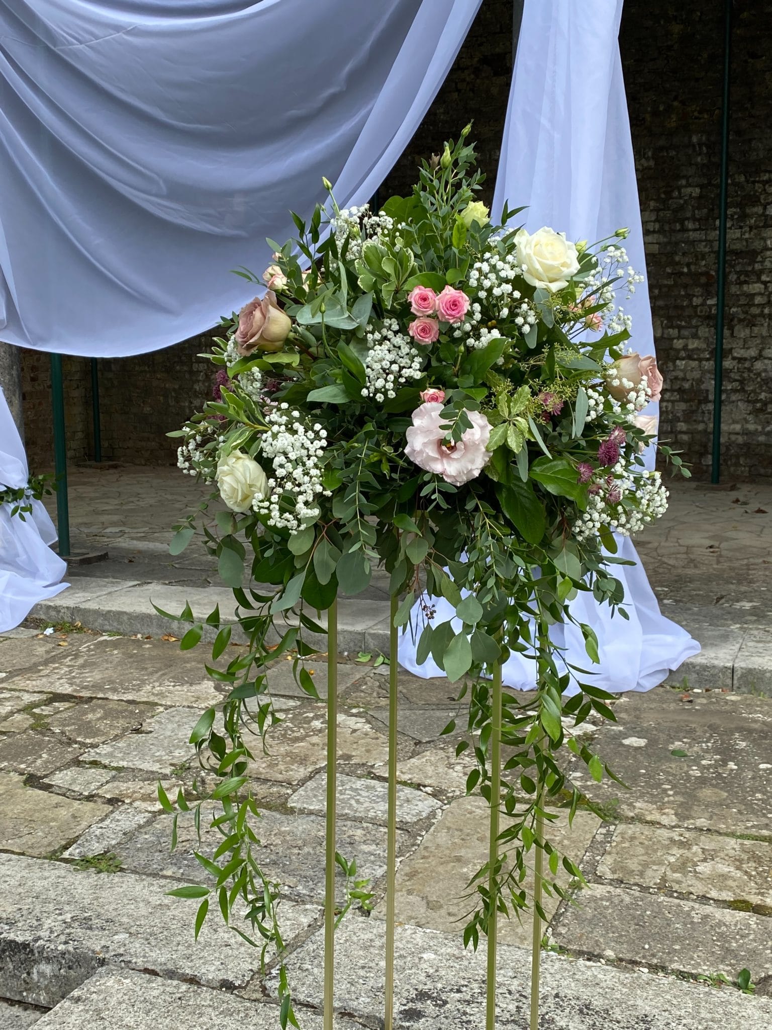 Tall Pedestal Stand | Wild Daisy Florist
