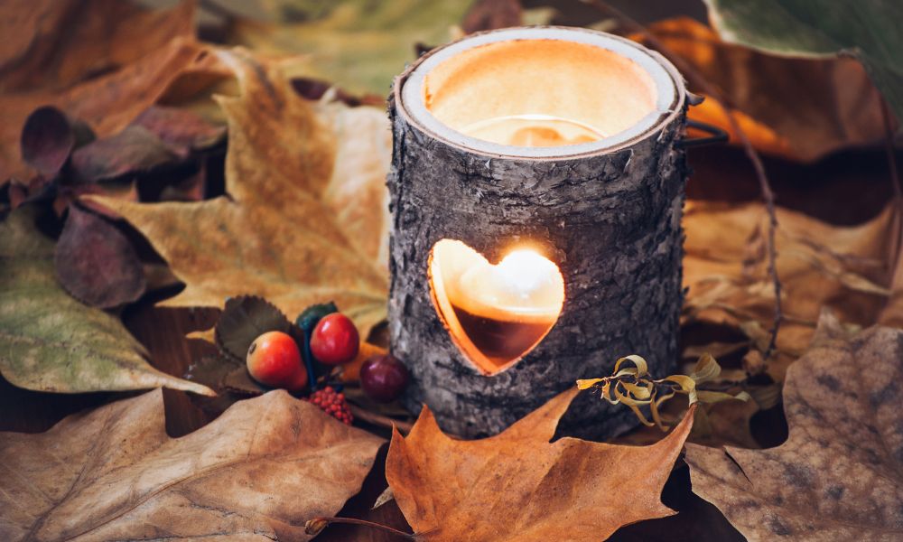 Tasteful Fall Candle Decor Ideas for 2023