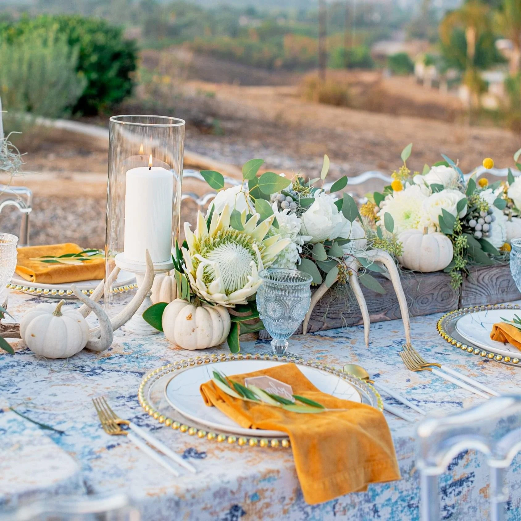 THANKSGIVING CENTERPIECES THAT ARE SURE TO IMPRESS — The Nature of Things
