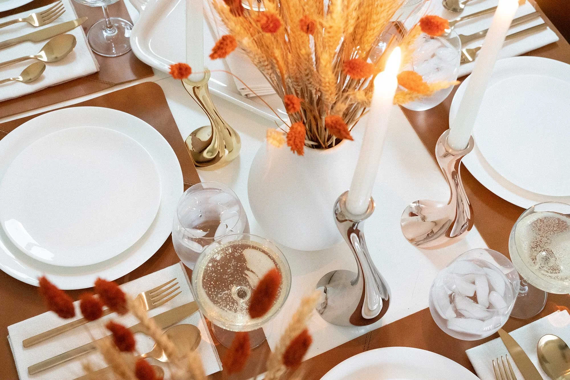 Thanksgiving table settings elegant gold — Sarah Christine