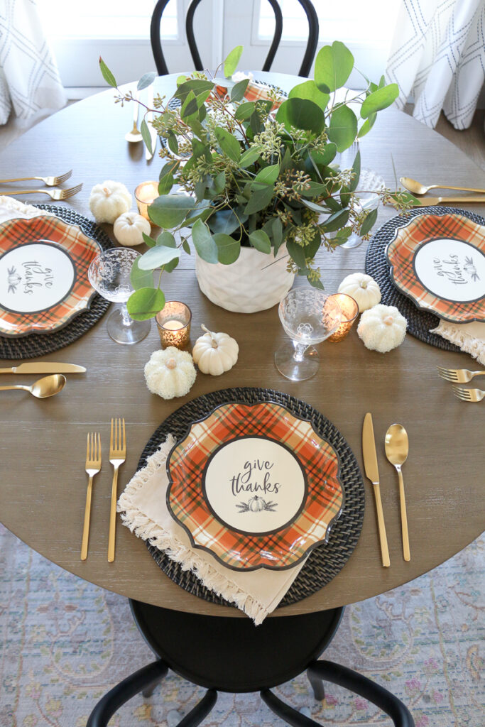 Thanksgiving Tablescape: Budget Friendly + No Fuss - 1111 Light Lane