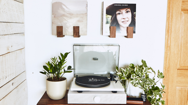 Top 10 best looking vintage record players (that also sound great) - Deep Cut