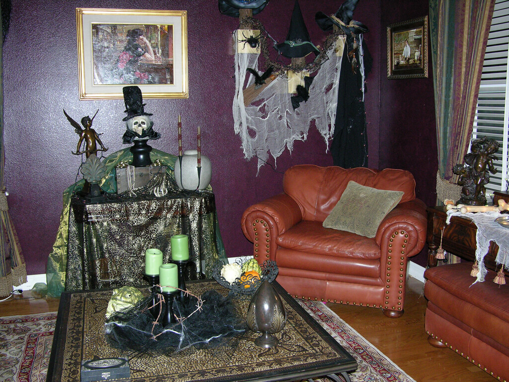 Turning Your Home into a Haunted House for Halloween