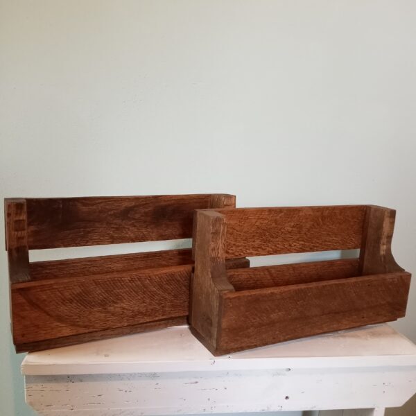 Wood Pallet Shelves & Coat Hangers Ideas • 1001 Pallets