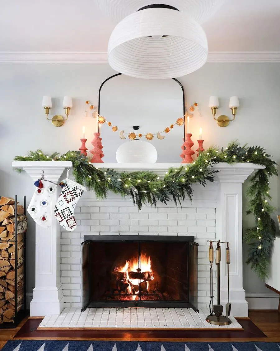 10 Living Rooms with Gorgeous Holiday Decor | The Everygirl