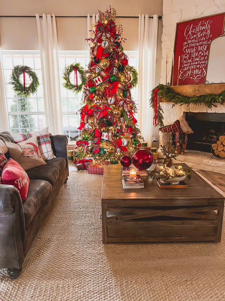 10 Simple Christmas Decorating Tips to Make Your Home Cozy and Beautiful -