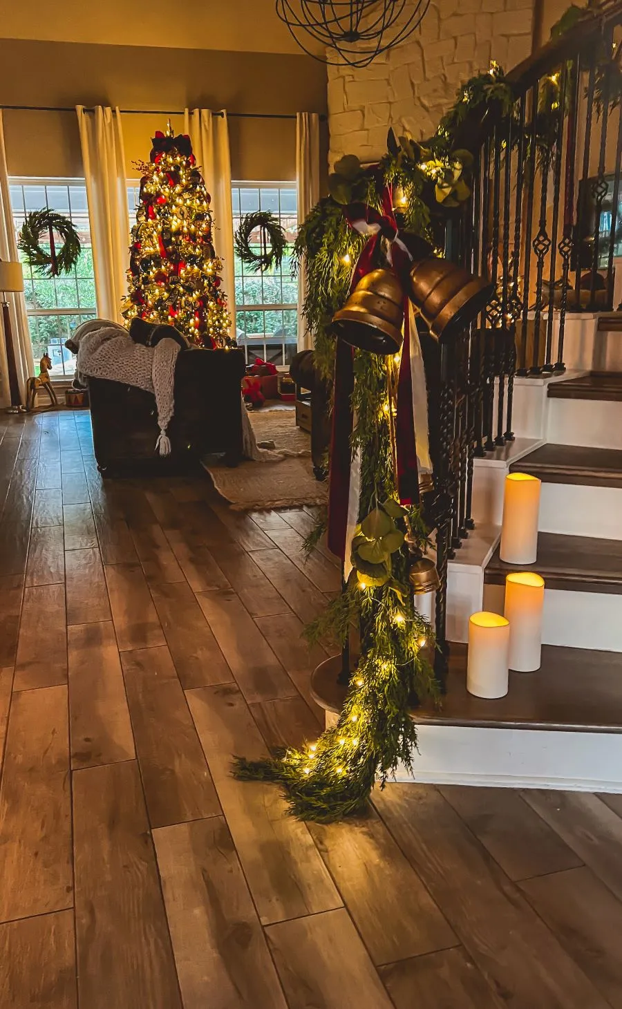 10 Simple Christmas Decorating Tips to Make Your Home Cozy and Beautiful -
