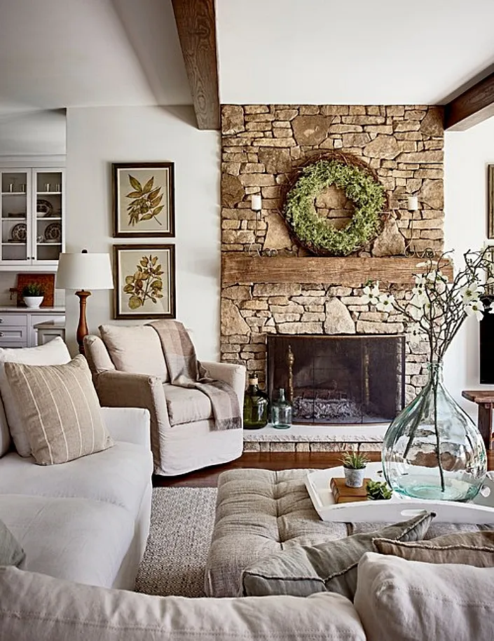 11 Appealing Living Room Designs with the Best Fireplaces