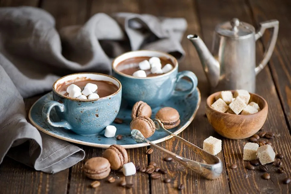 12 Fantastic Hot Chocolate Recipes to Enjoy This Winter