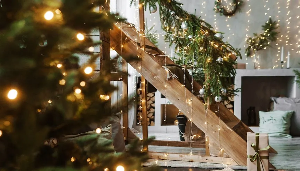 15 Projects to Get Your Home Ready for the Holidays | Thumbtack