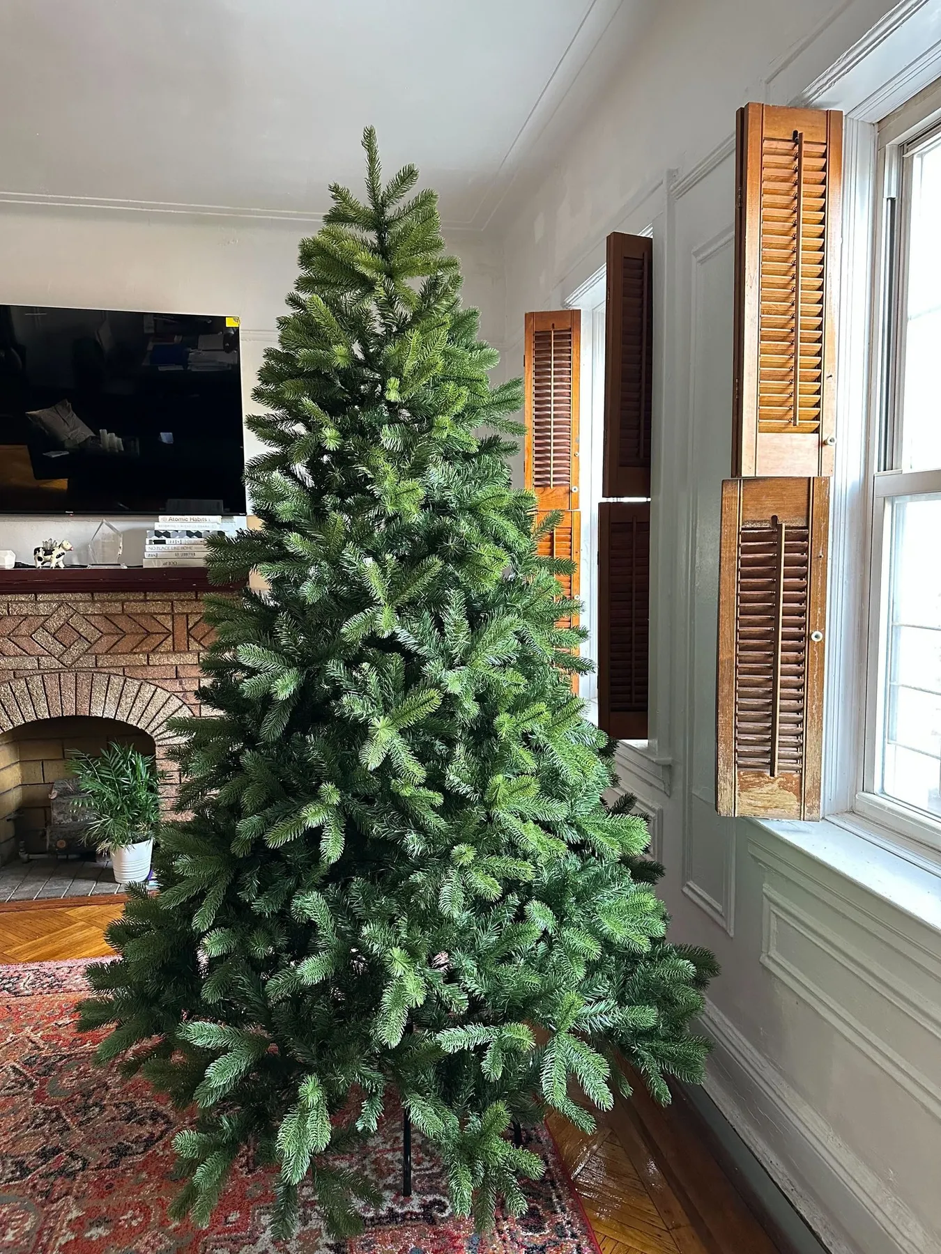 18 Best Artificial Christmas Trees of 2025, Tested In Real Homes |  Architectural Digest
