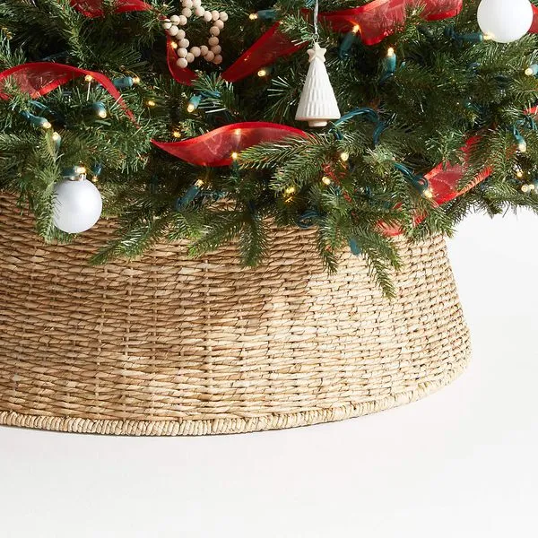 20 Best Tree Skirts | The Strategist