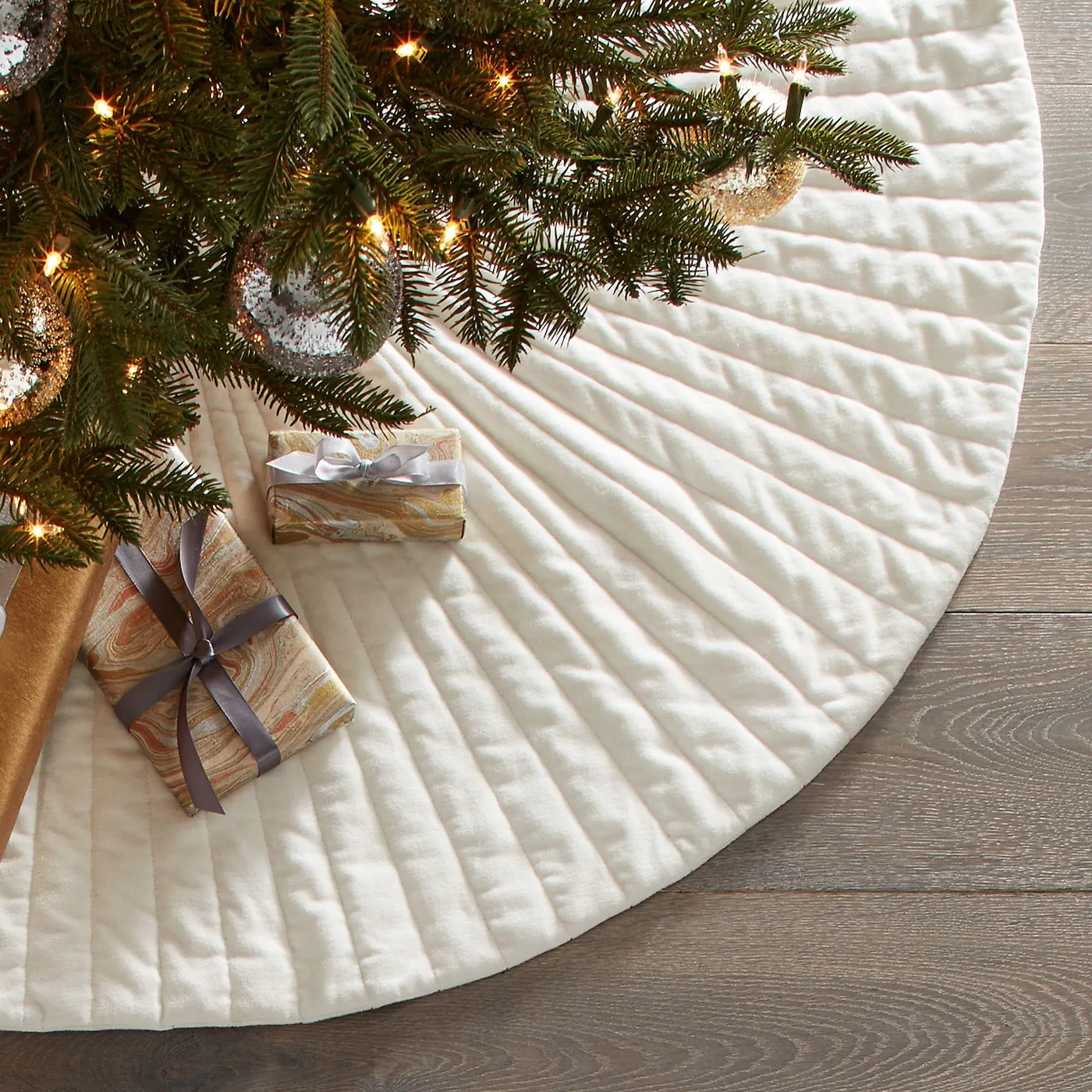 20 Best Tree Skirts | The Strategist