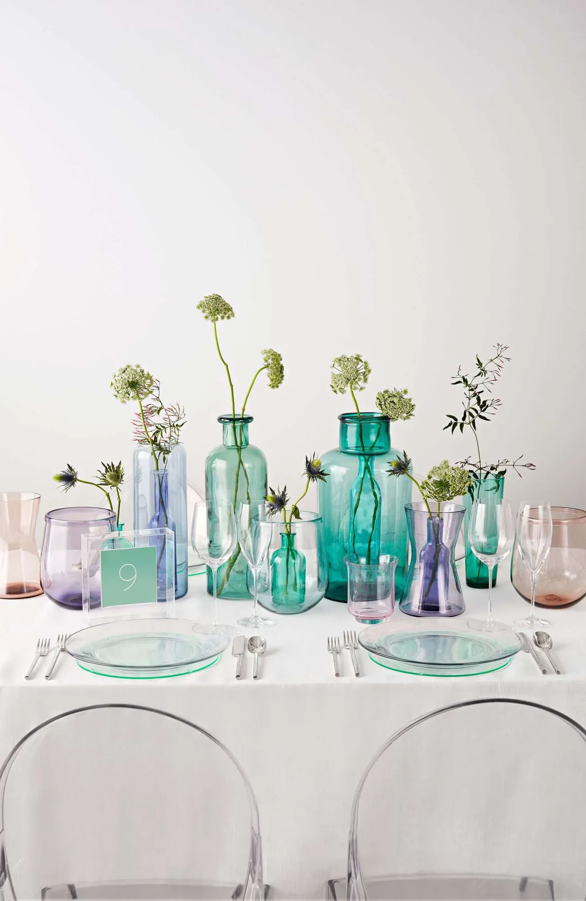 21 Table Centerpiece Ideas for Any Time of Year