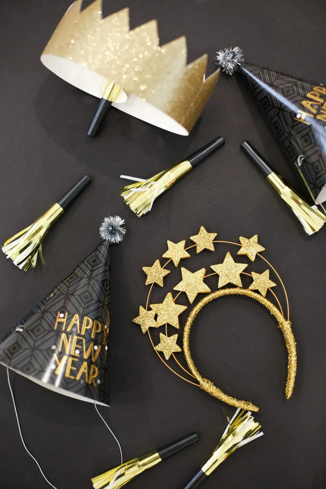 25 New Year's Eve Party Themes » Lovely Indeed
