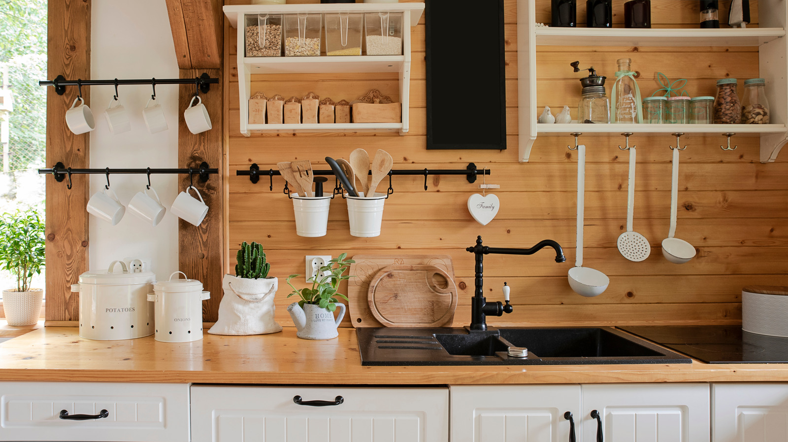 25 Rustic Kitchens That Are Warm And Inviting