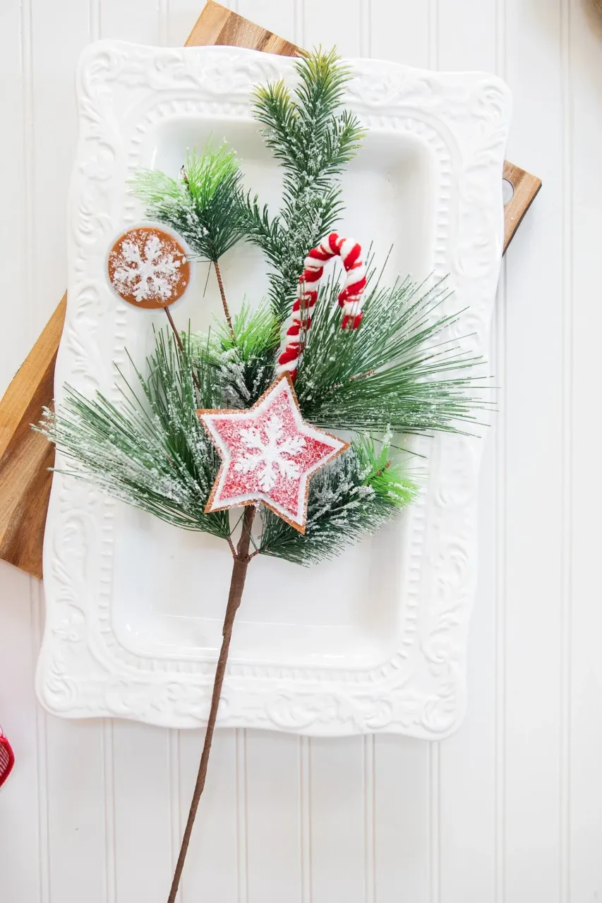 26” Gingerbread Cookie Pine Spray