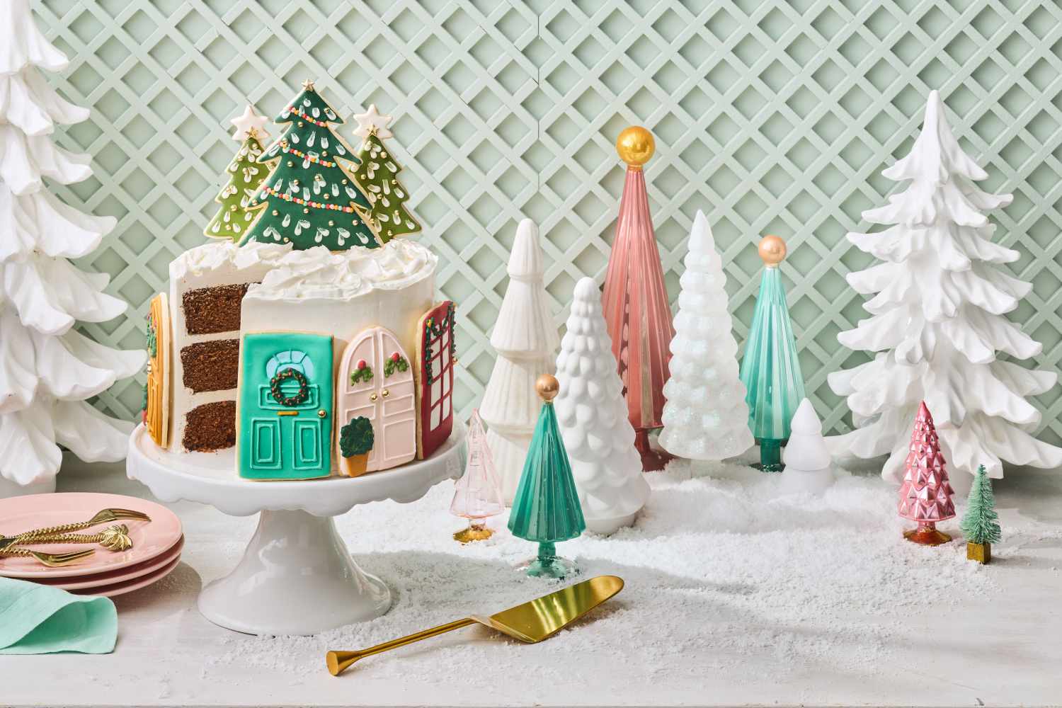 3 Reasons Why You Should Make 'Our Most Southern Christmas Cake Ever'