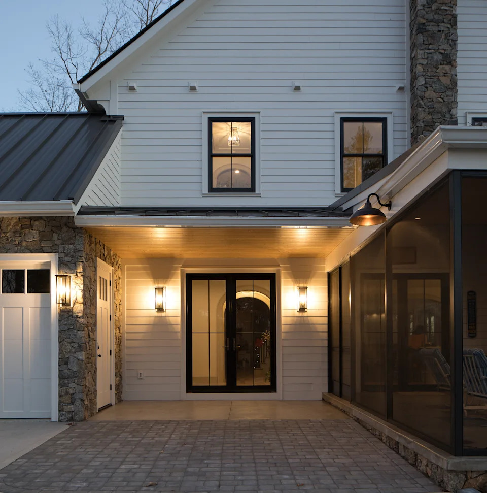 5 front yard lighting ideas that will make your house come alive once the  sun goes down