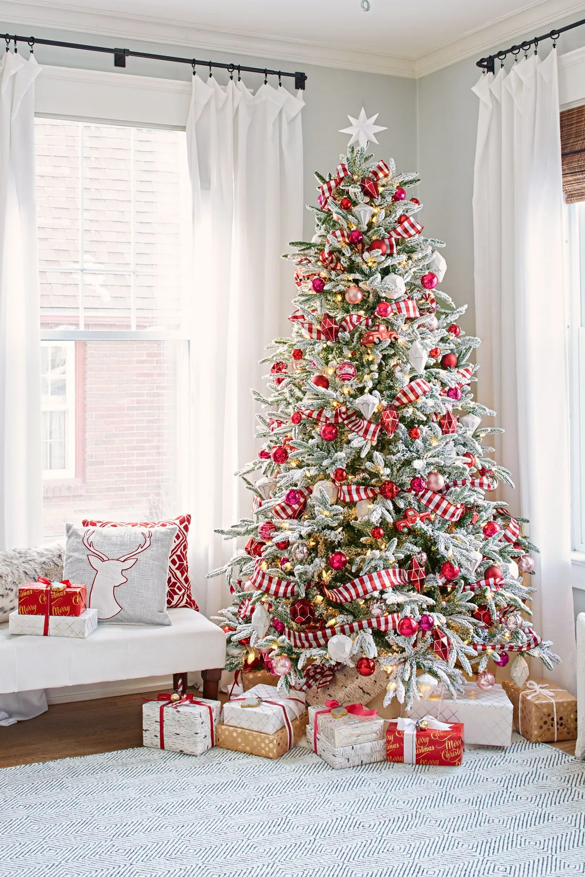 50 Creative Christmas Tree Themes to Show Off Your Personality Christmas  Tree 🎄