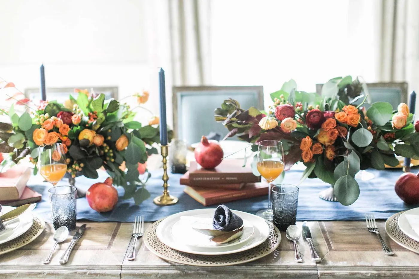 62 Beautiful Thanksgiving Table Settings to Charm Guests