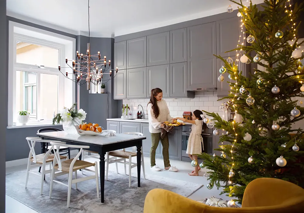 7 Christmas trees and other festive decor in wonderful white apartment in  Stockholm 〛 ◾ Photos ◾ Ideas ◾ Design