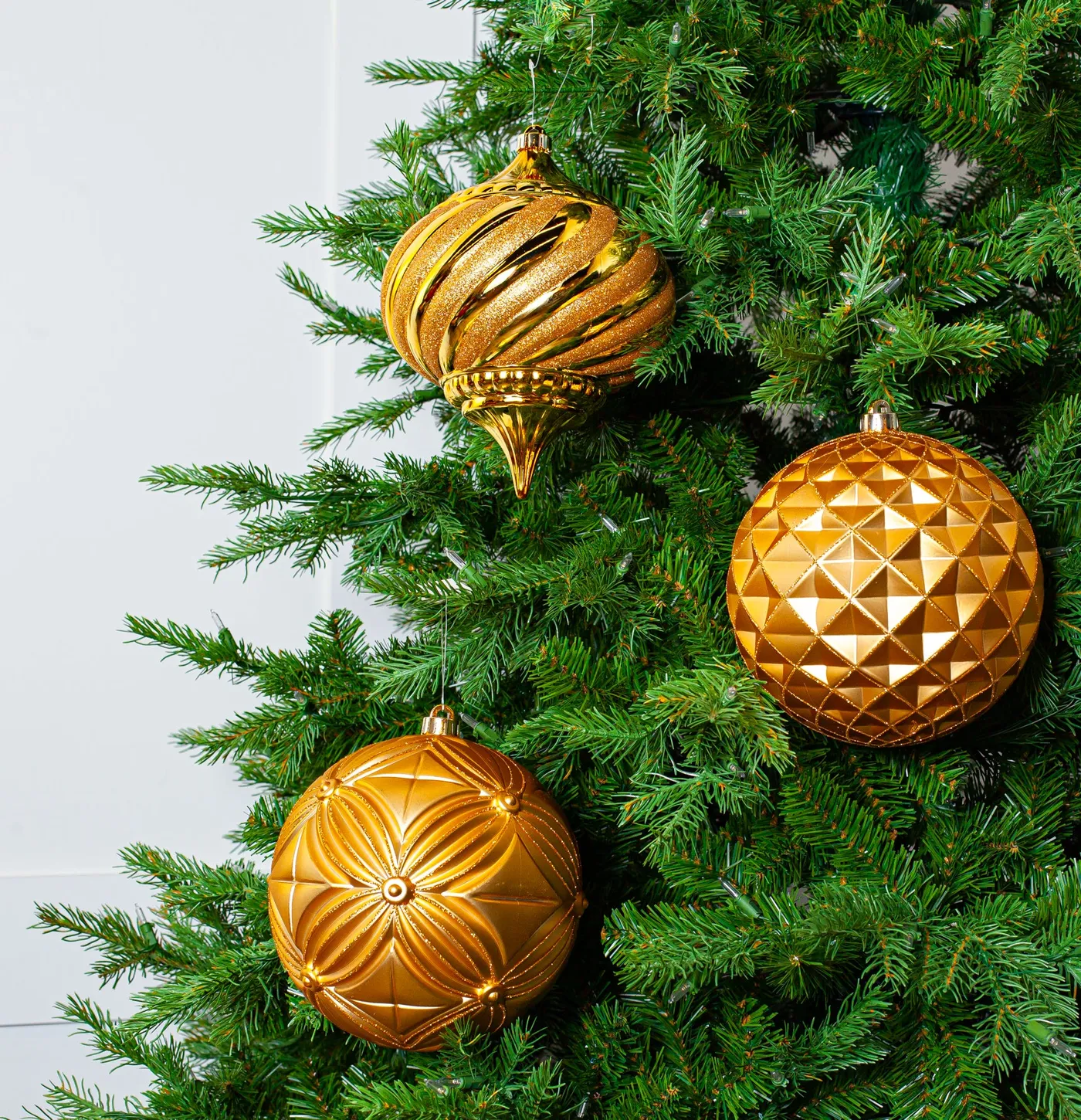 8' Glitter Shatterproof Ball Ornament Assorted Set Of 6 GOLD
