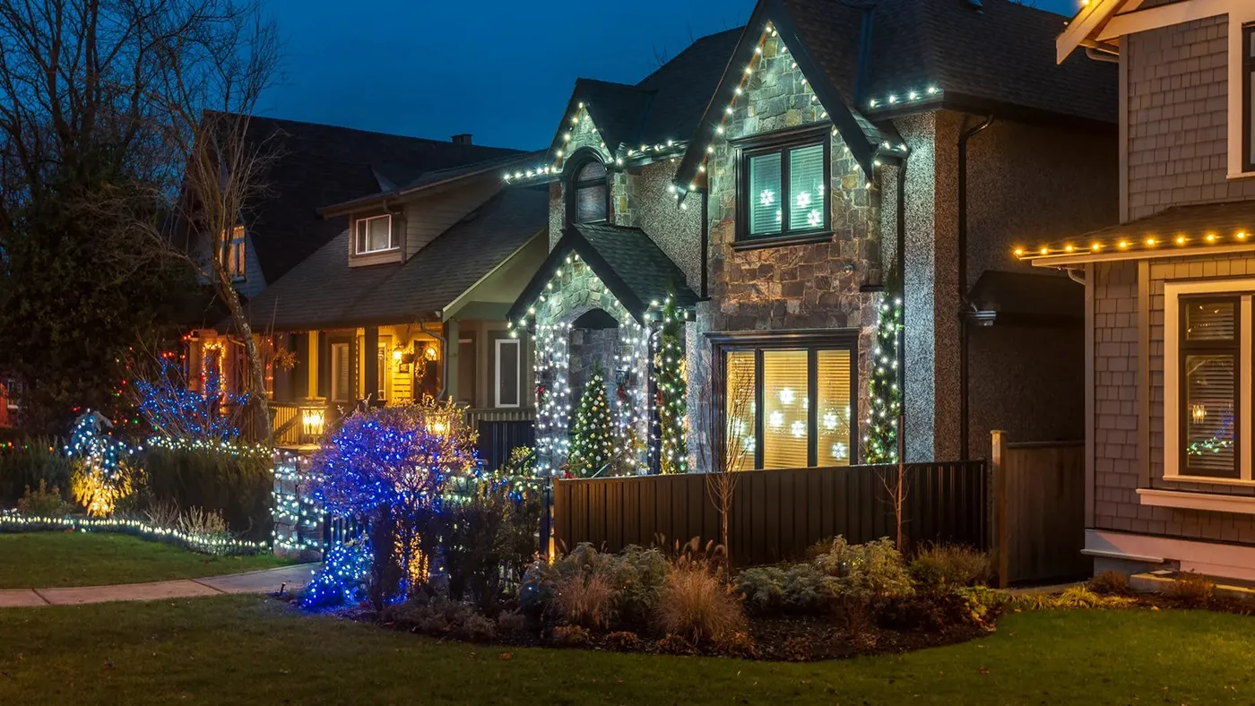 8 Outdoor Holiday Lighting Ideas that Dazzle – Ollny