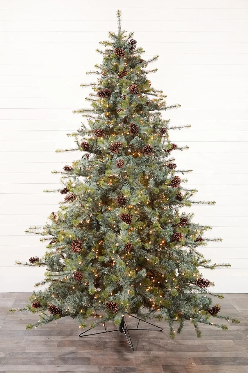 9' Mammoth Pine Christmas Tree with 1300 Lights