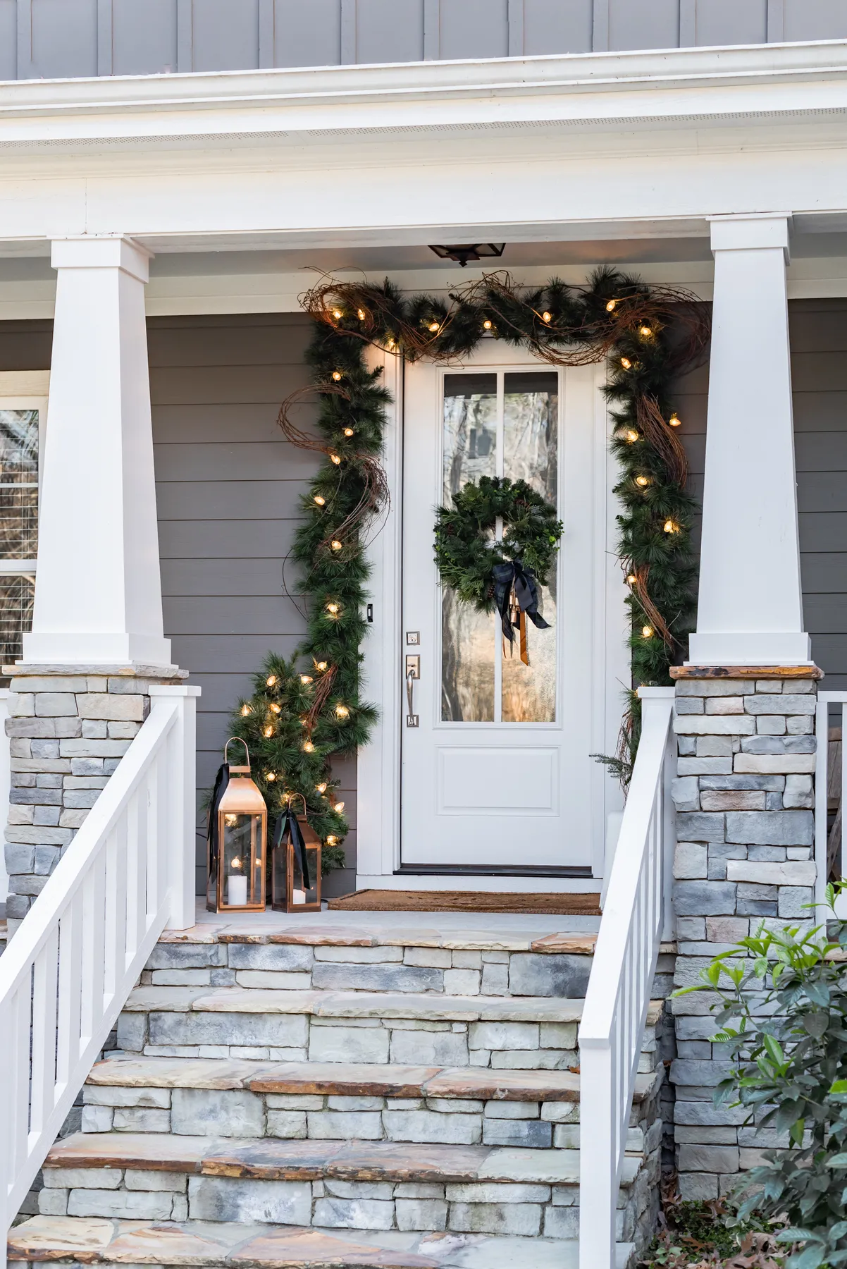 A Copper, Tartan plaid and Boxer-inspired Christmas porch -