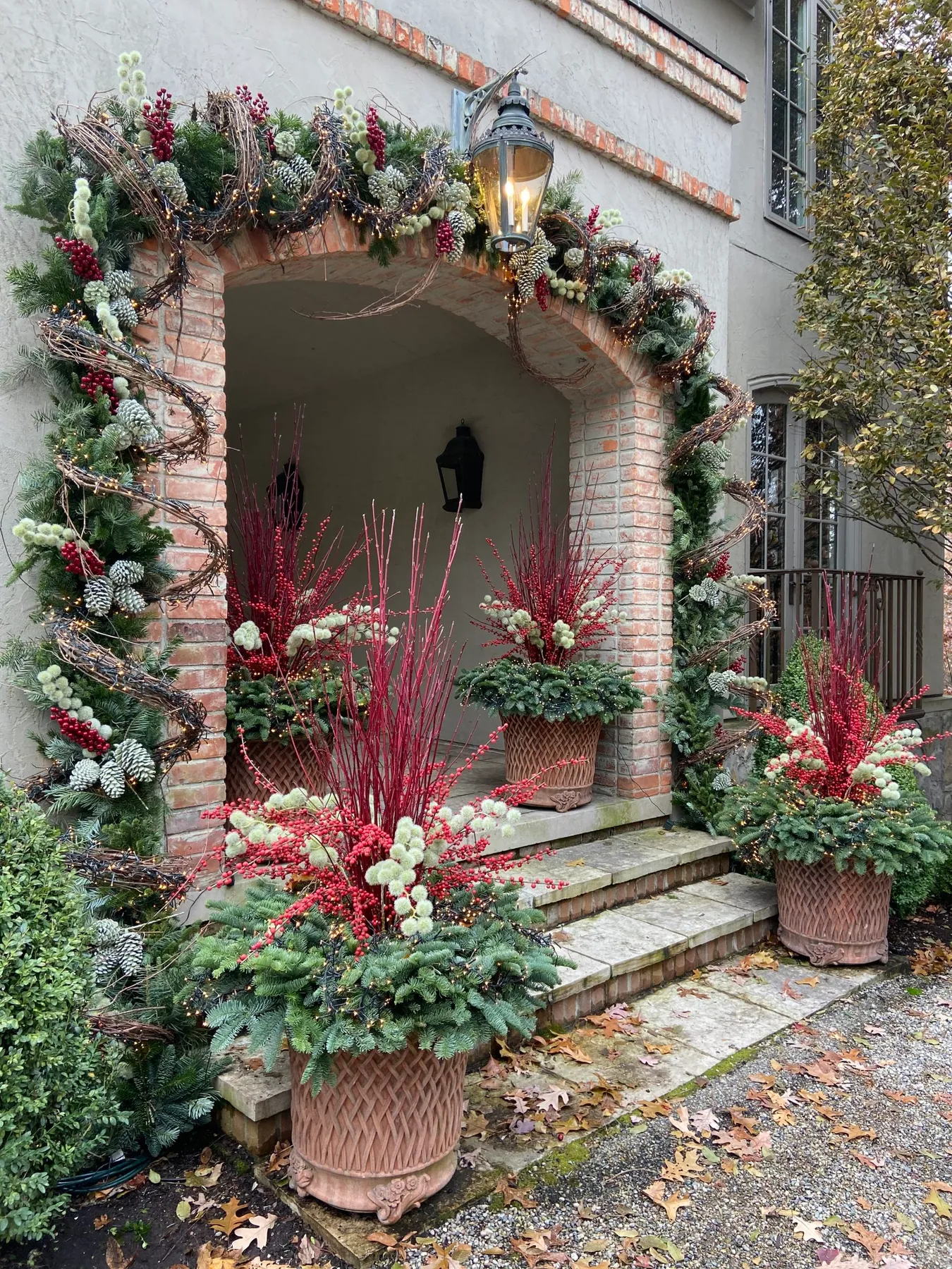 A Holiday Garland | Deborah Silver & Co.