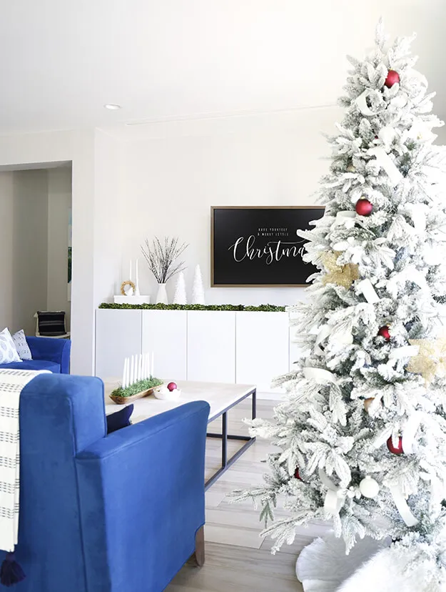 A Modern Winter Wonderland Christmas Home Tour – With A Touch of Burgundy