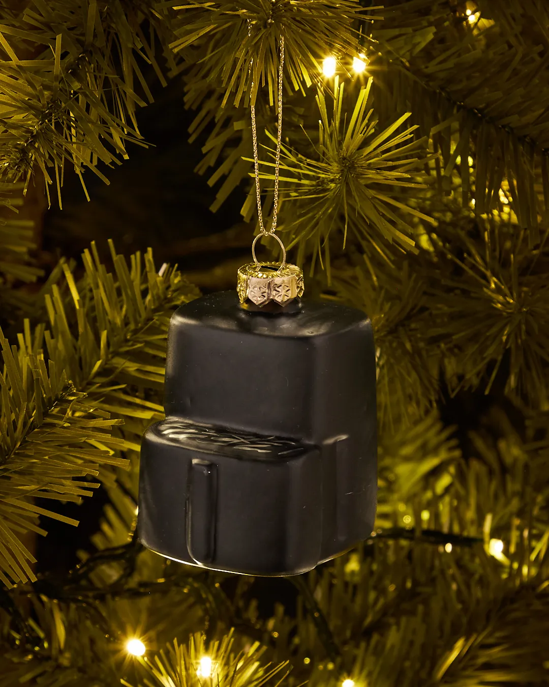 ALDI'S QUIRKY BAUBLES LAND IN THE MIDDLE AISLE – INCLUDING AN AIR FRYER AND  HAIR DRYER - ALDI UK Press Office