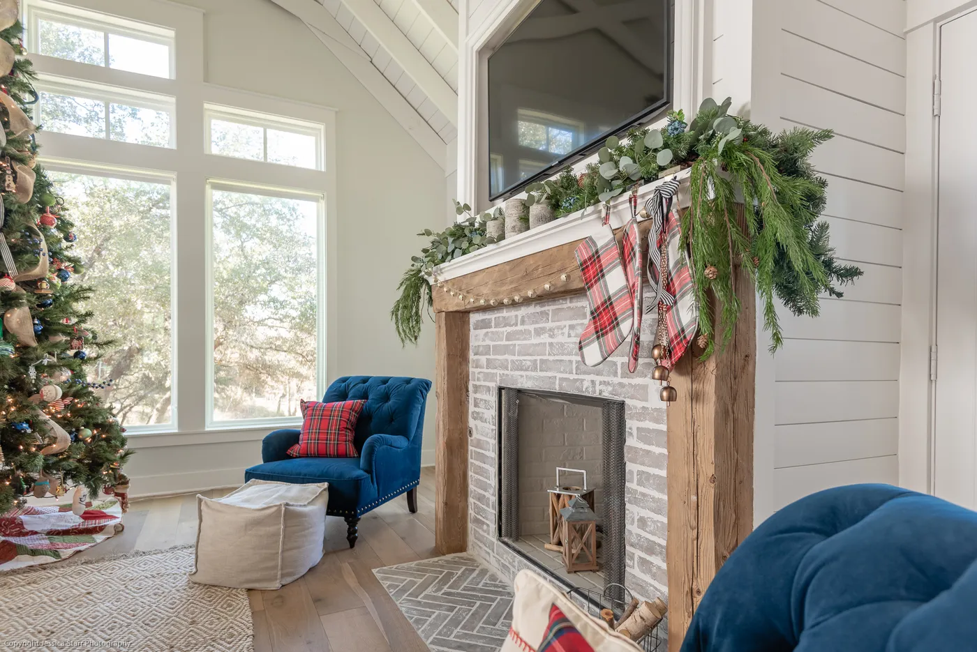 All Lit Up! A Christmas Tour of The Century Oak Farmhouse ⋆ Owner-Builder  Program & House Plans - Century Oak Farmhouse