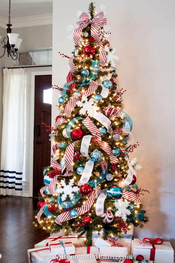 Aqua and Red Christmas Deocr - Renovated Faith