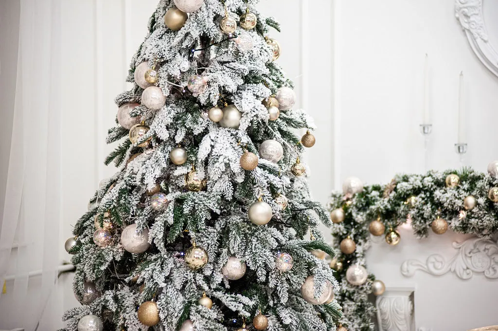Are Flocked Trees Still in Style? | Modern Trends in Christmas Decor –  Holiday Celebration Trees
