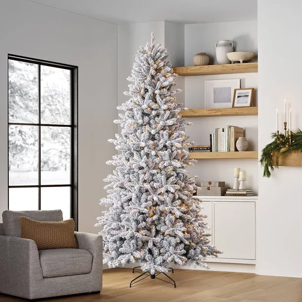 Artificial Tree Flocked Christmas Tree Prelit Glitzhome 9-ft Pre-lit Slim Flocked White Artificial Christmas