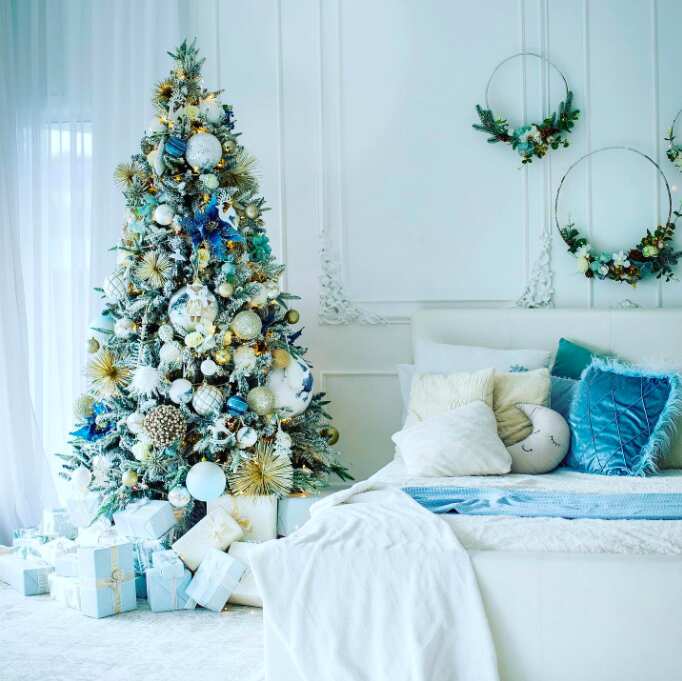 Blue Christmas Aesthetic: The Most Beautiful Decorations, Ornaments & Trees  -