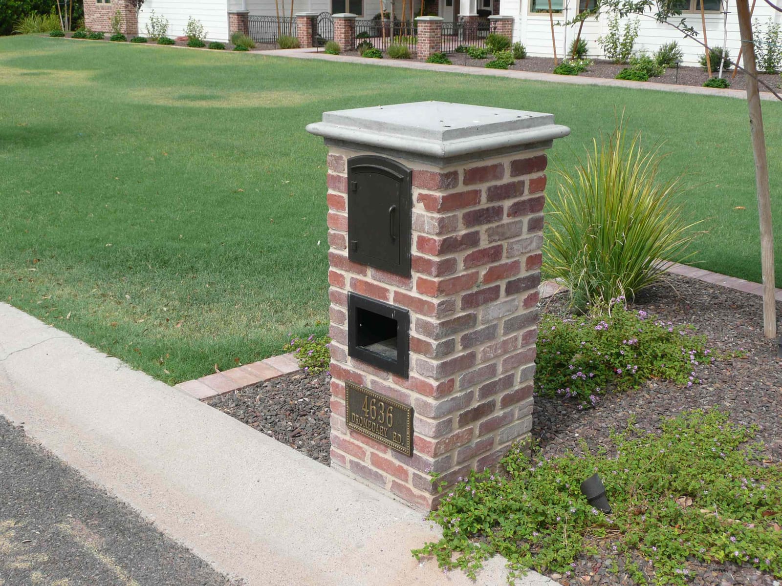 Brick Mailbox Oklahoma City, OK | Custom Masonry Mailboxes