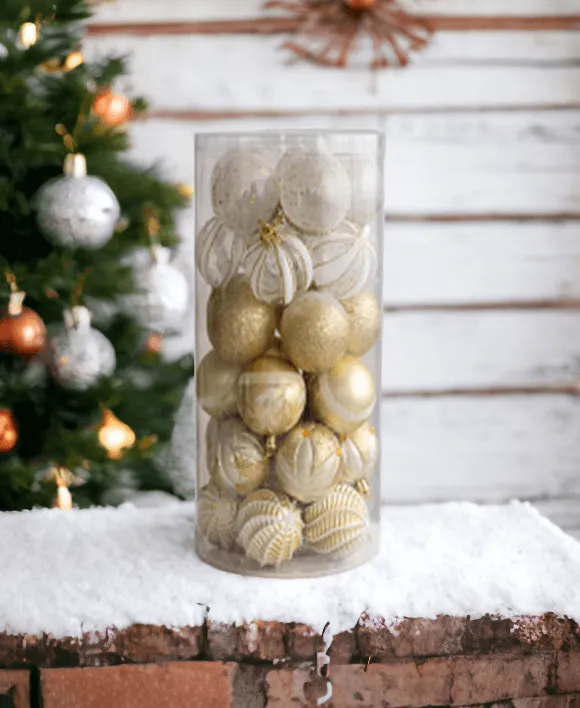 Buy Luxury Christmas Tree Baubles Online | Trinity Christmas
