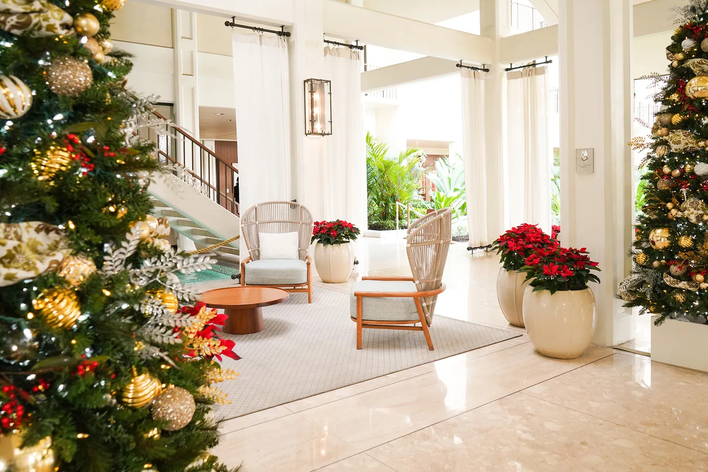 Celebrate the Holidays All December Long at Halekulani! | Halekulani Hotel