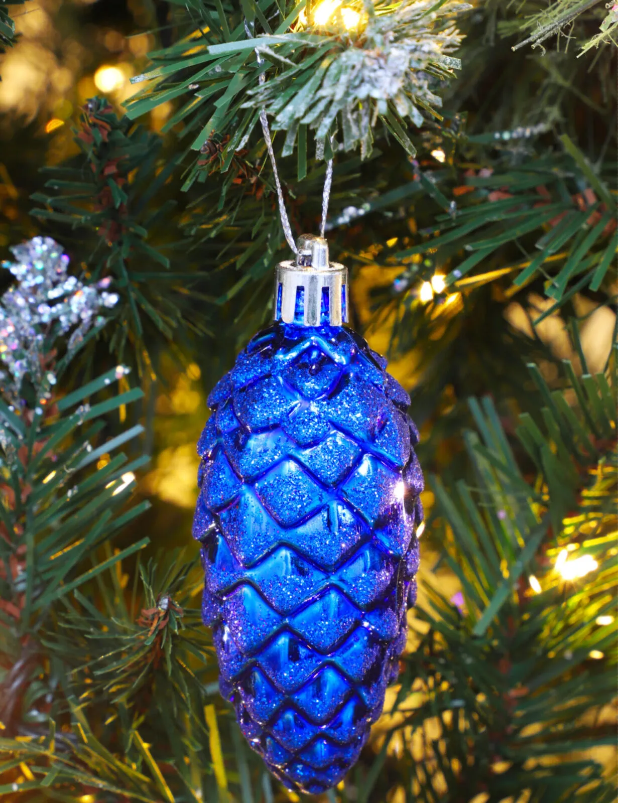Christmas Concepts® Pack of 6-90mm Pine Cone Baubles – Shiny and Glitter  Decorated – Luxury Christmas Decorations (Royal Blue)