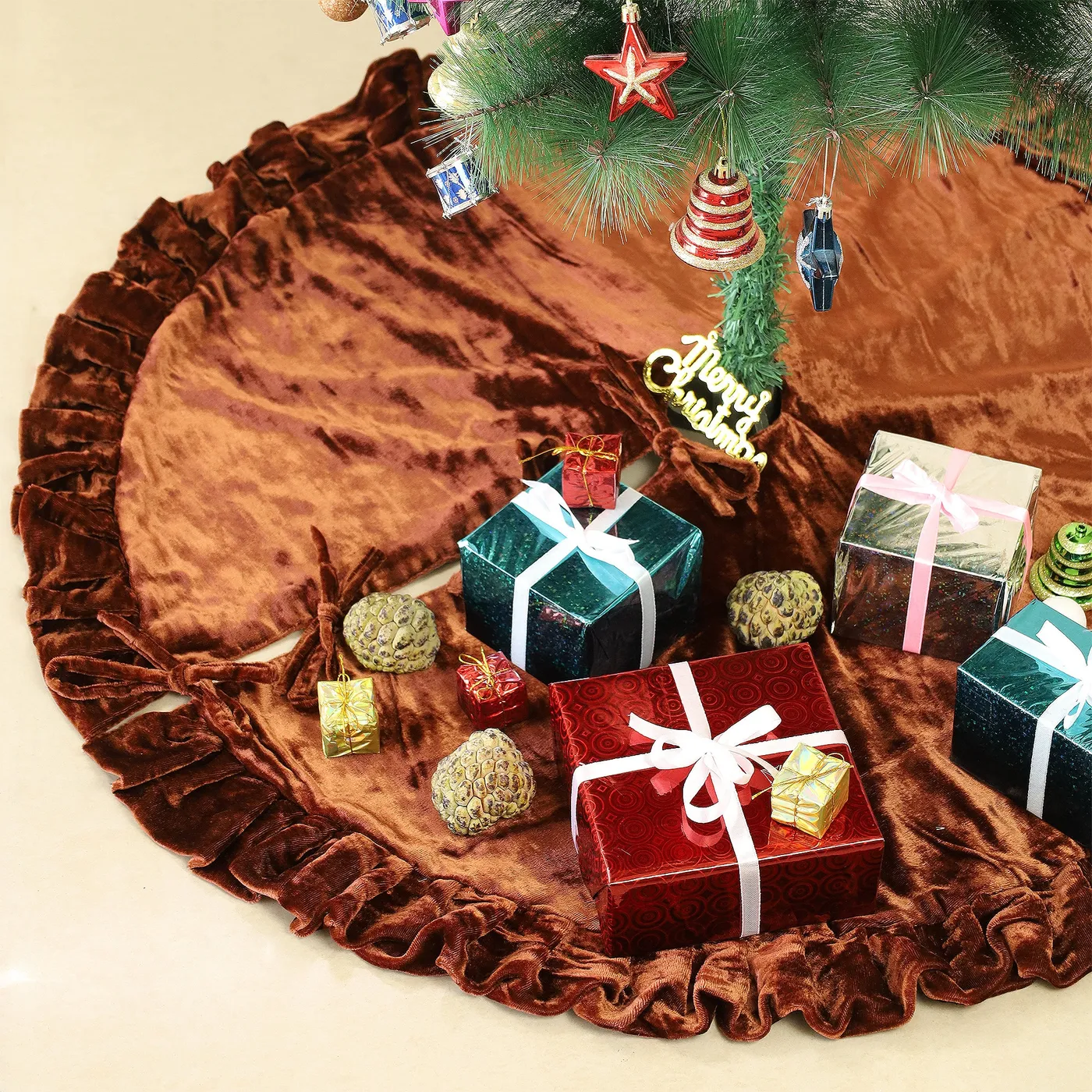 Christmas Decor Brown Christmas Tree Skirts Brown Velvet Christmas Tree Skirt, Luxury Velvet Plush Fur Skirt With Ruffle, Xmas Decoration Holiday Party Decor, Soft Velvet Christmas