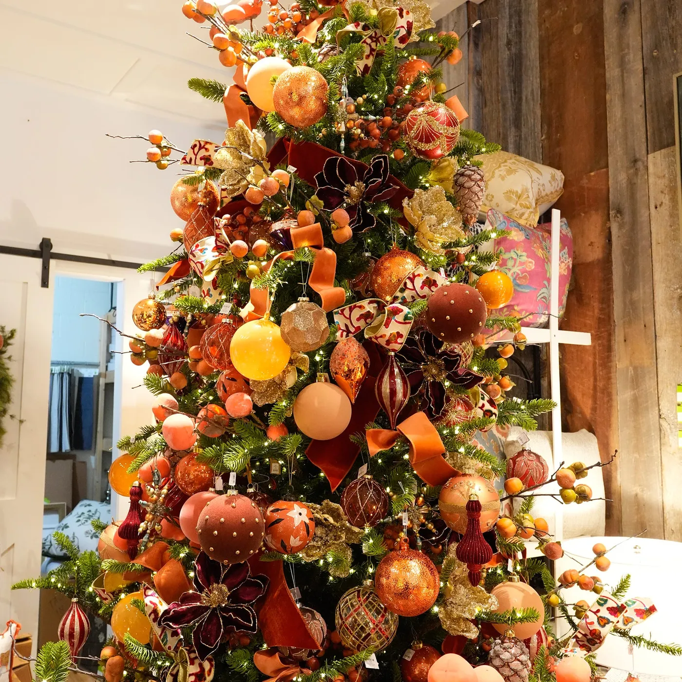 Christmas decoration ideas and trends for 2025