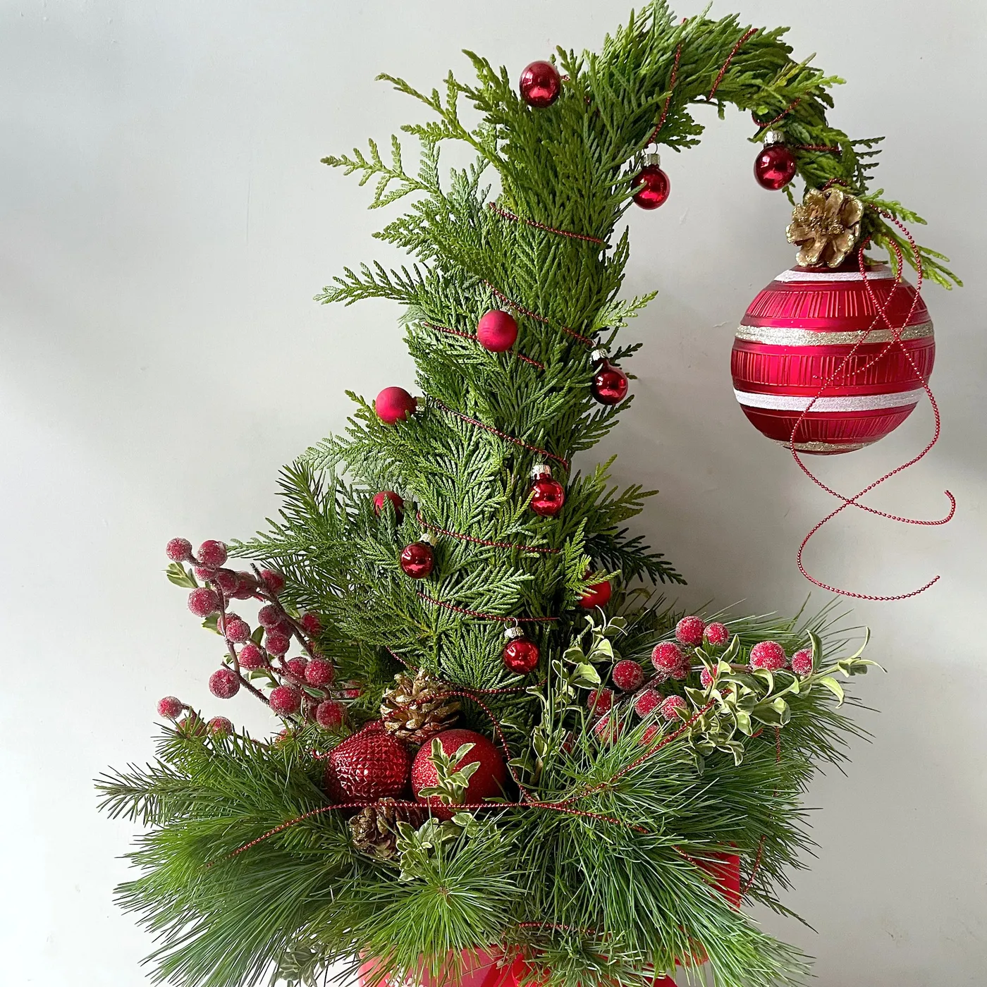 Christmas Grinch Tree – Lena's Floral Studio