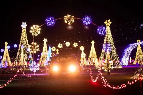 Christmas In Color: A Must-See Drive-Thru Light Display In Idaho